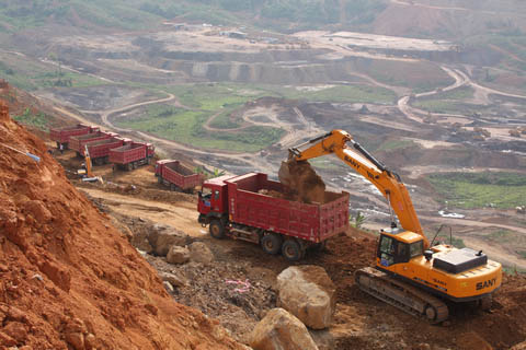 人民日報記者探訪停工后的緬甸密松水電站：中緬兩敗俱傷