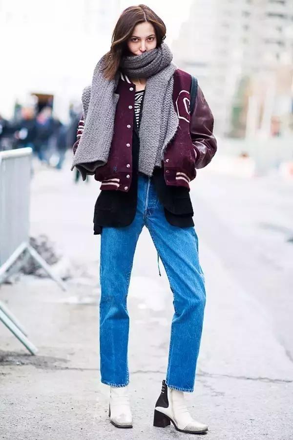 學(xué)會oversized外套+短靴的經(jīng)典套路，讓你美成一道街景