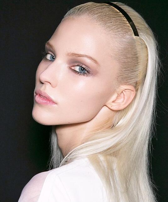 絕對(duì)不能錯(cuò)過(guò)的金屬發(fā)飾 令你一秒變閃耀