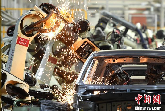 資料圖：一自動(dòng)化汽車生產(chǎn)線。陳超 攝