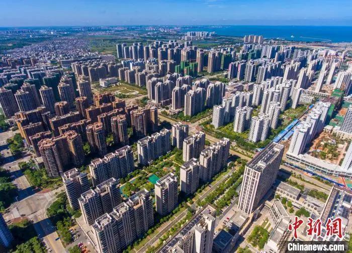資料圖：航拍海口西海岸房地產(chǎn)項(xiàng)目。駱云飛 攝