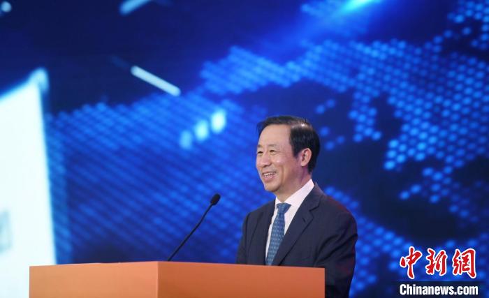 中共湖南省委書記、省人大常委會主任許達(dá)哲宣布開幕。楊華峰 攝