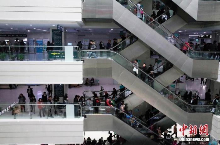 資料圖：某醫(yī)院門(mén)診樓。 a target='_blank' href='http://www.chinanews.com/'中新社/a記者 殷立勤 攝