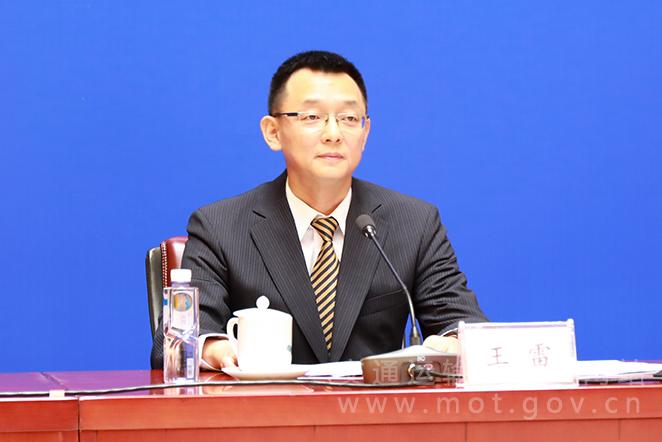 交通運(yùn)輸部救助打撈局局長(zhǎng)王雷。交通運(yùn)輸部供圖