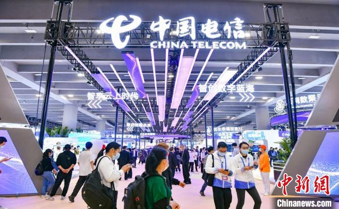 2021國(guó)際數(shù)字科技展暨天翼智能生態(tài)博覽會(huì)廣州開(kāi)幕 岳殿新 攝