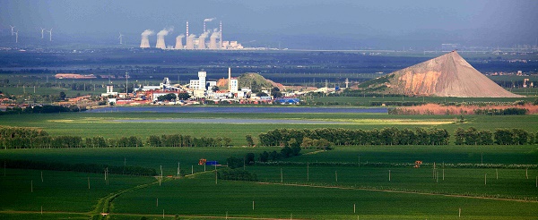 藏滿烏金的大地   孫樹發(fā).jpg