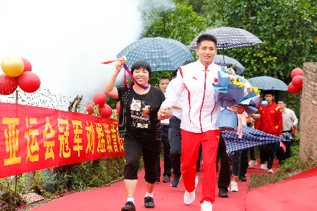 20231009  亞運會冠軍劉煜5.png