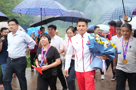 20231009  亞運會冠軍劉煜6.png