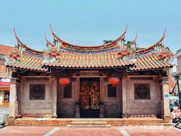 20231027  城中村現(xiàn)代化1.jpg?v=1698398183