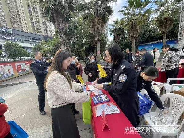 20231207  福安警方“12·4”“憲法宣傳周”宣傳活動2.jpg?v=1701920492