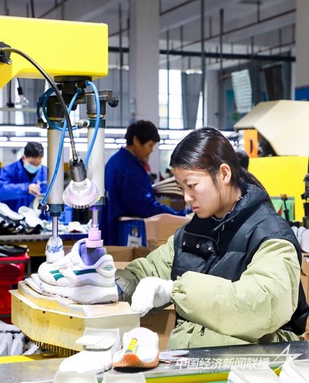 00300433766_04694497.jpg?v=1703510059