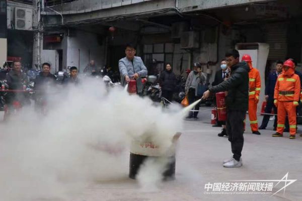 20240115  石獅大隊(duì)“以案宣教”開展火災(zāi)現(xiàn)場(chǎng)警示教育活動(dòng)3.jpeg