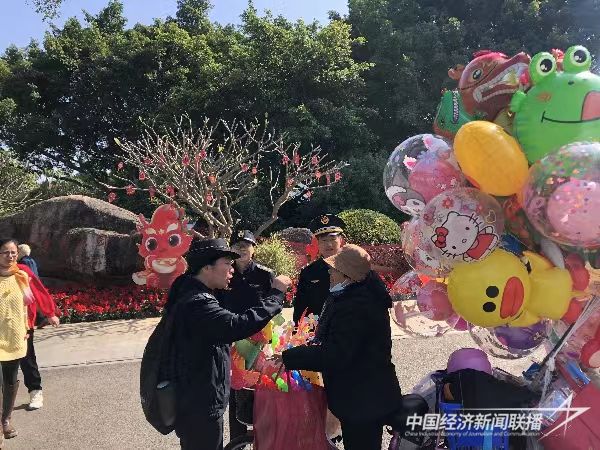 20240219  “三心”服務(wù)——廈門(mén)城管人的新春假期5.jpg?v=1708313609