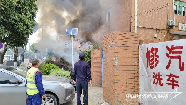 20240219  “三心”服務(wù)——廈門(mén)城管人的新春假期13.jpeg