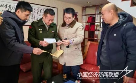 219(4).jpg?v=1708419227