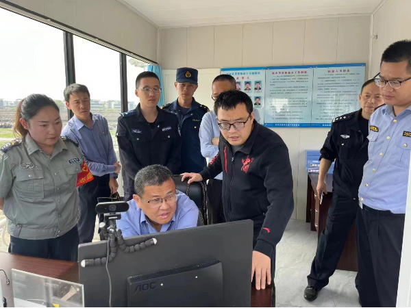 20240415  廈門市海洋綜合行政執(zhí)法支隊(duì)四下基層6.jpeg?x-oss-process=style/water