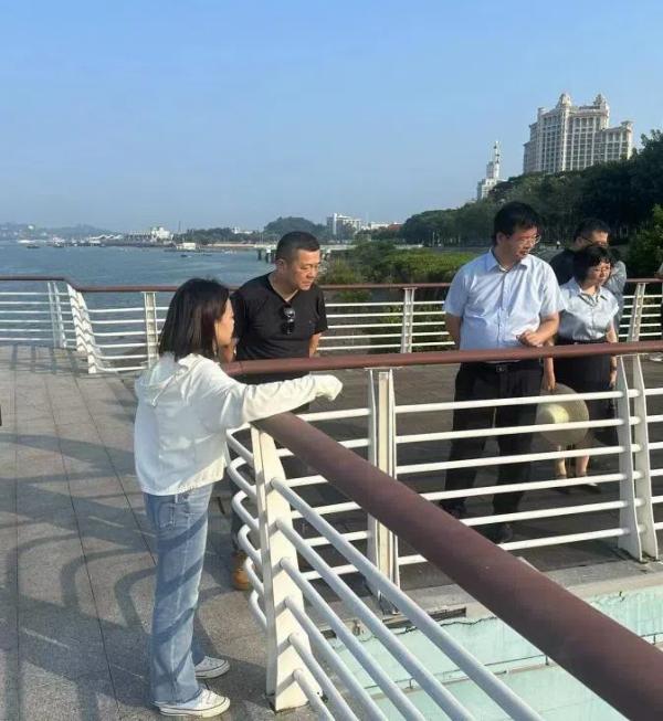 20240905  廈門市生態(tài)環(huán)境局主要領(lǐng)導深入海滄調(diào)研2.jpg?x-oss-process=style/water