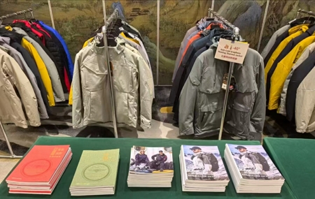 “冬日冰雪”2.jpg?x-oss-process=style/water