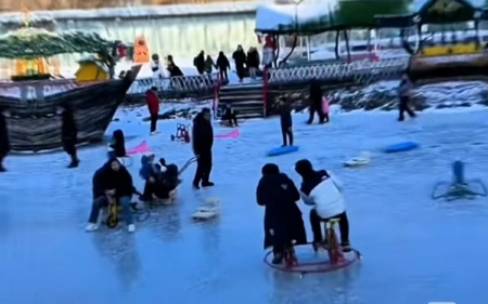 戲冰雪泡溫泉1.jpg?x-oss-process=style/water